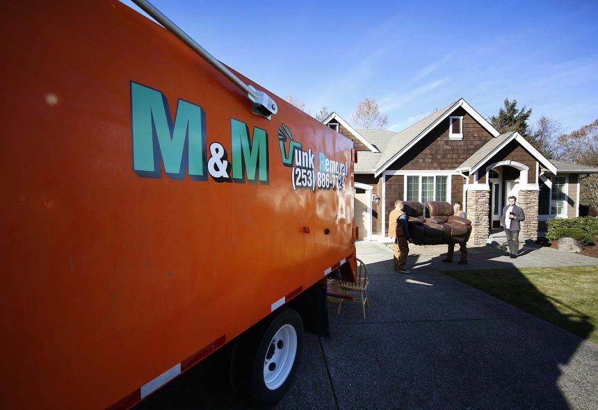 M and M Junk Removal Seattle Service